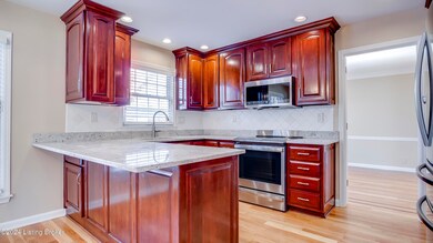 10217_StatiaLynnCt_40223_0117