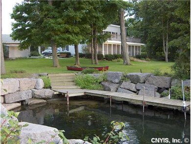 Waterfront/Dock/Pier Boat Slip