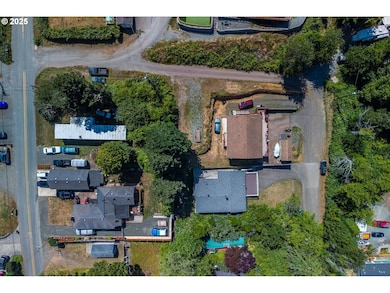 63491 2nd Street Loop, Coos Bay, OR 97420 - photo 5