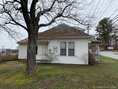 521 Duncan Hill Rd, Hendersonville, NC 28792 - photo 3