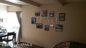 Travel wall