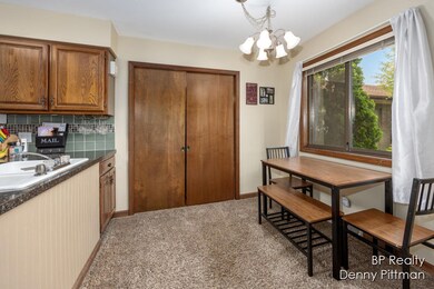 7024 Gardenview Ct SW, Byron Center, MI 49315 - photo 6