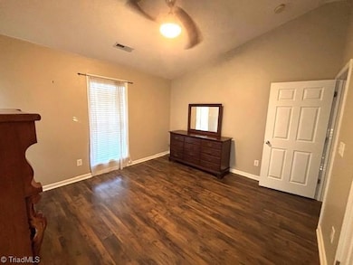 156 Pinewood Ln unit 101, Advance, NC 27006 - photo 7