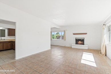 802 E Graybill Dr, Tucson, AZ 85719 - photo 4