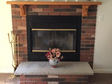 141 W Lilac Rd, Milford, PA 18337 - photo 4