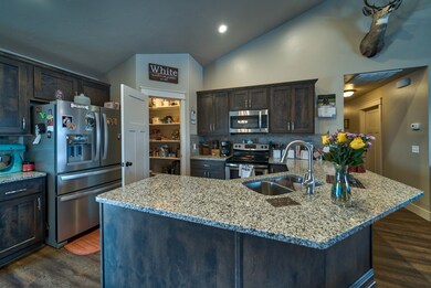 3014 Lame Deer Ave, Cody, WY 82414 - photo 6