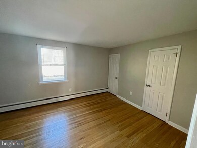 239 S 3rd St unit A, North Wales, PA 19454 - photo 5