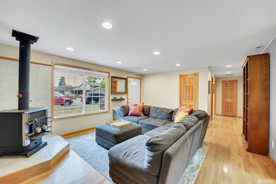 401 Grinnell Ave SW, Orting, WA 98360 - photo 7