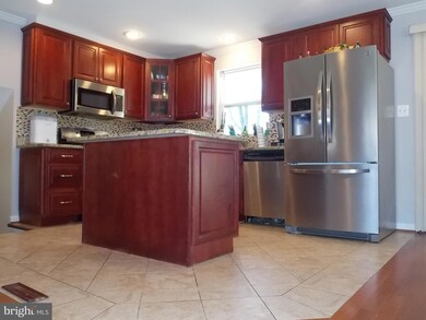 5303 Portsmouth Rd, Fairfax, VA 22032 - photo 4