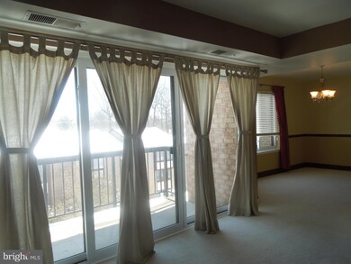 3109 Buccaneer Ct unit 202, Fairfax, VA 22031 - photo 4