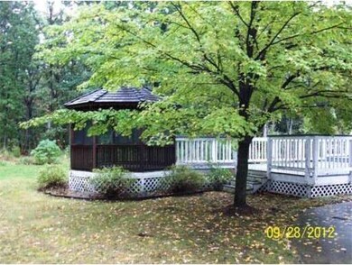 449 Johnny Appleseed Ln, Leominster, MA 01453 - photo 6