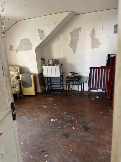 189 Tuxedo St, Highland Park, MI 48203 - photo 5