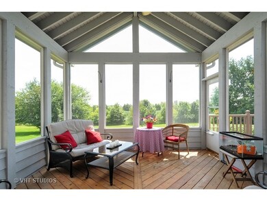 1723 Baybrook Ln, Naperville, IL 60564 - photo 3