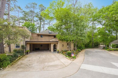 #117 is ideally located near the front of the subd