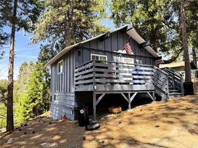 30904 Live Oak Dr, Running Springs, CA 92382 - photo 7