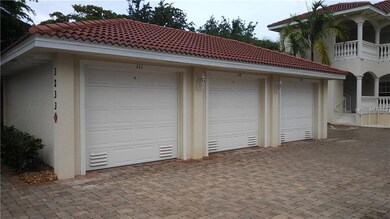 3233 Purple Martin Dr unit 113, Punta Gorda, FL 33950 - photo 2