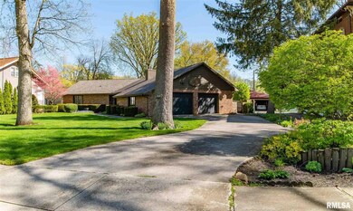 414 Peoria St, Lincoln, IL 62656 - photo 2