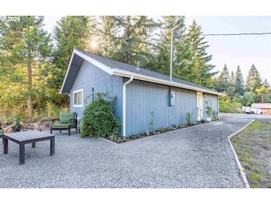 48232 Westoak Rd, Westfir, OR 97492 - photo 5