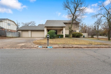 404 Timber Ridge Rd, Edmond, OK 73034 - photo 2