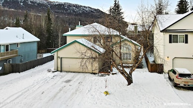 18932 Mountain Point Dr, Eagle River, AK 99577 - photo 4