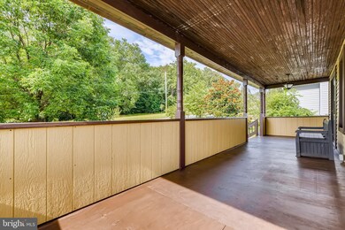 603 Hilltop Rd, Catonsville, MD 21228 - photo 3