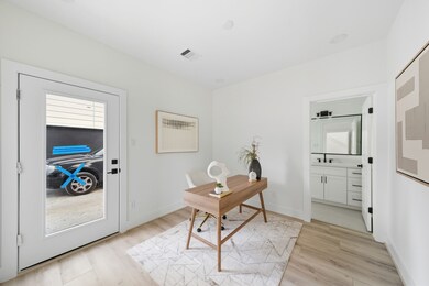 7723 Hammerly Blvd, Houston, TX 77055 - photo 5