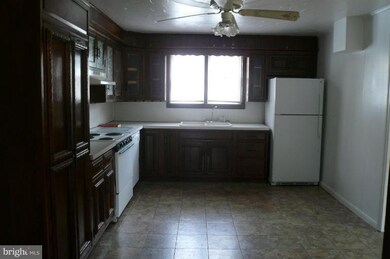 365 East Ave, Greencastle, PA 17225 - photo 6