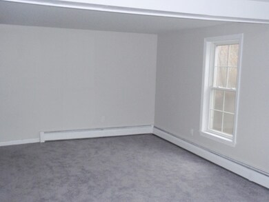 79 River St, Rutland, VT 05701 - photo 4