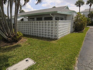 3060_MeridianWay_2