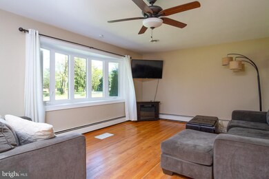 1508 Highvue Ct, Forest Hill, MD 21050 - photo 5