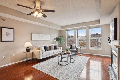 645 N 1st St unit 403, Minneapolis, MN 55401 - photo 4