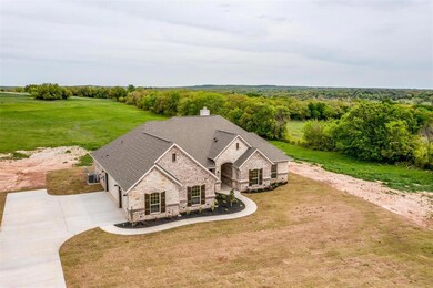 1037 Freedom Ct, Weatherford, TX 76088 - photo 5