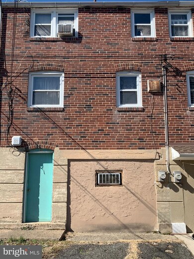 636 Clymer Ln, Ridley Park, PA 19078 - photo 4