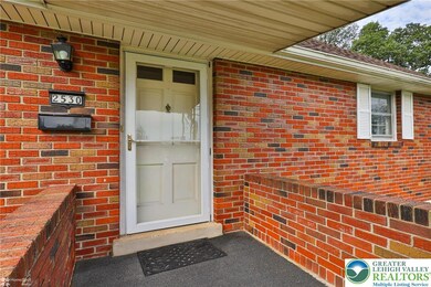2530 28th St SW, Allentown, PA 18103 - photo 5