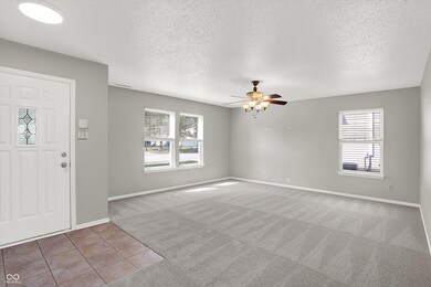 10186 Apple Blossom Cir, Fishers, IN 46038 - photo 4
