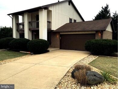 10509 Acacia Ln, Fairfax, VA 22032 - photo 2