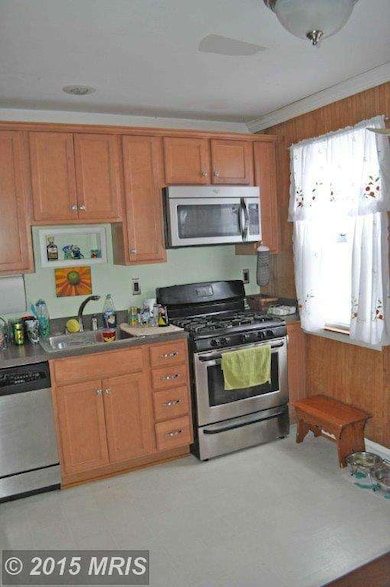 8620 Oakleigh Rd, Parkville, MD 21234 - photo 4