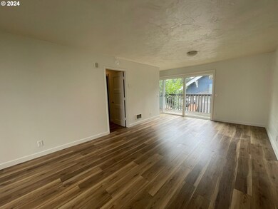 1370 High St, Eugene, OR 97401 - photo 7