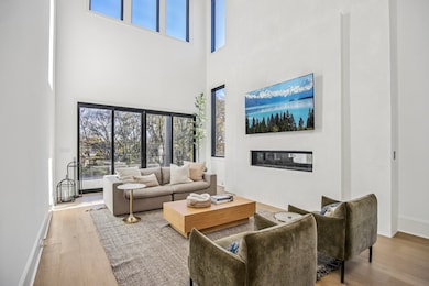 3916 Caylor Dr, Nashville, TN 37215 - photo 7