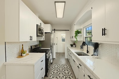 2133 101st Ave, Oakland, CA 94603 - photo 7