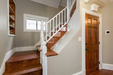 221 Highland Ave unit 2, Somerville, MA 02143 - photo 3