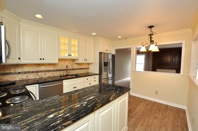 404 Berkshire Way, Marlton, NJ 08053 - photo 6