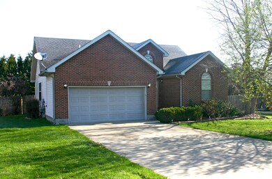 498 Deer Park Way, Mount Washington, KY 40047 - photo 2
