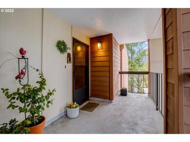 Entrance/Foyer