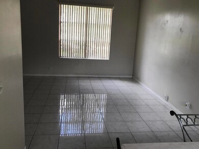 182 Royal Pine Cir S, Royal Palm Beach, FL 33411 - photo 4