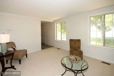 7713 Middle Valley Dr, Springfield, VA 22153 - photo 2