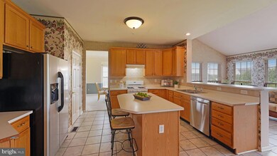 426 Winding Ln, Chalfont, PA 18914 - photo 4