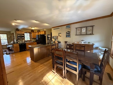 22503 Ladder Ave, Marshall, MO 65340 - photo 7