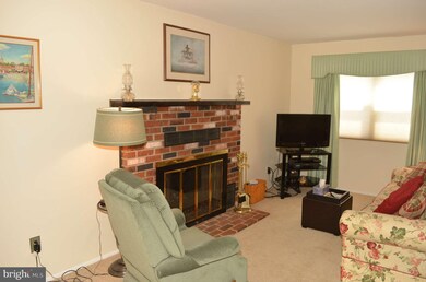 27 Hull Ave, Annapolis, MD 21403 - photo 7
