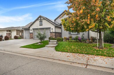 3063 Robinwood Ave, Clovis, CA 93619 - photo 5